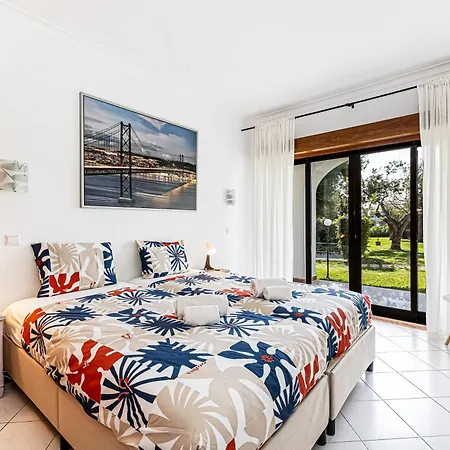 Apartment Ground Floor With Direct Access To Swimming Pool