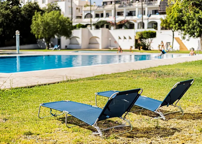 Ground Floor With Direct Access To Swimming Pool Apartamento Albufeira