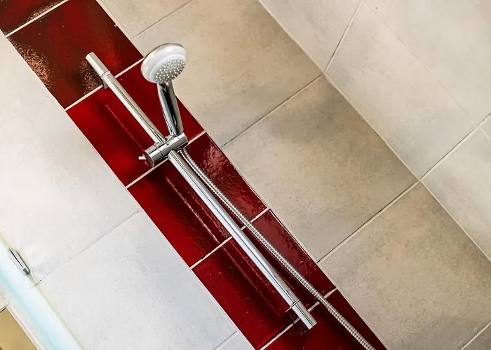 Ground Floor With Direct Access To Swimming Pool *